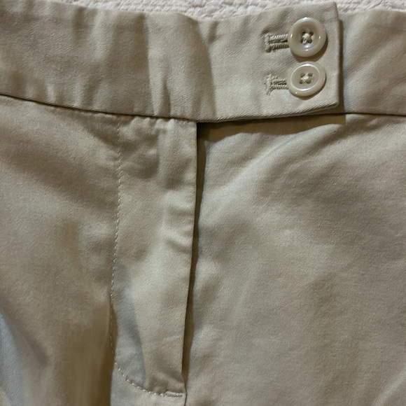 Vineyard vine 5 inch dayboat short solid stone. NWT. 14. - Picture 7 of 8